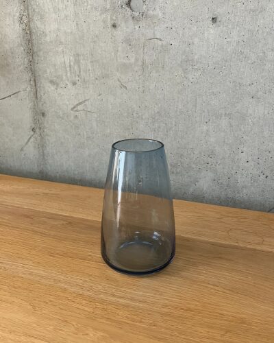 AQUA CULTURE VASEのサイズLのブルーのお皿を除いた写真