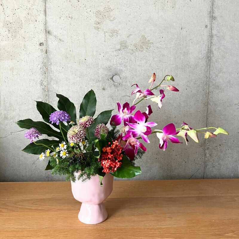 日本総合園芸の「アレンジメント花材コース」で出来た作品が1週間経過した様子